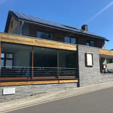 Ferienwohnung Juuls ジンメラート